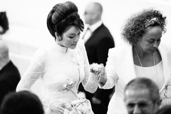 LHP Cannes 2018: Lý Nhã Kỳ mang áo dài Việt Nam lên thảm đỏ Cannes ngày thứ 7 LHP Cannes 2018: Lý Nhã Kỳ mang áo dài Việt Nam lên thảm đỏ Cannes ngày thứ 7